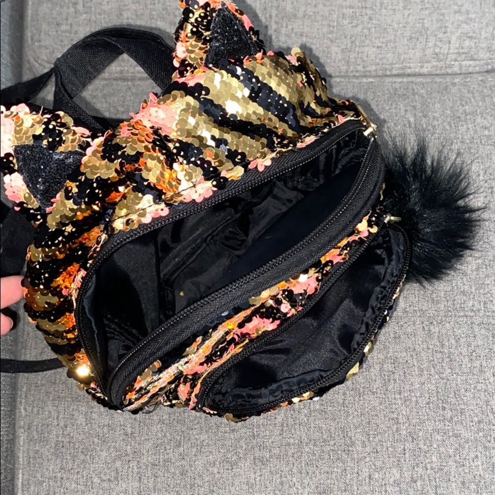 Girls' Flip Sequin Mini Backpack - Picture 6 of 8